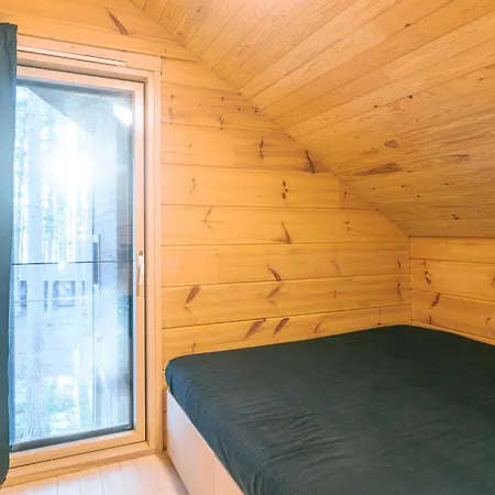 Hideout Pine Point Villa