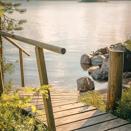 Hideout Pine Point Villa