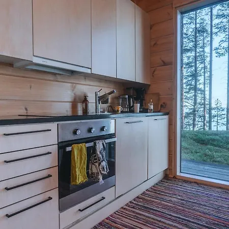 Hideout Pine Point * Saraisniemi