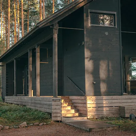 Hideout Pine Point *