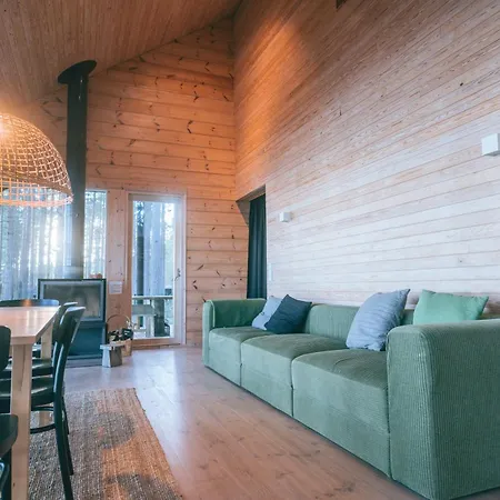 Hideout Pine Point Villa *